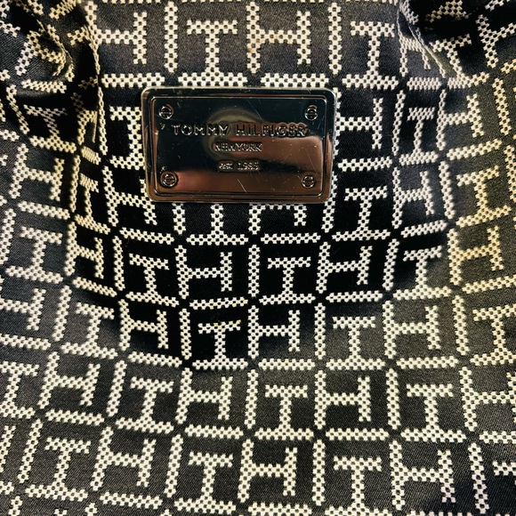 Tommy Hilfiger Backpack - Picture 3 of 8